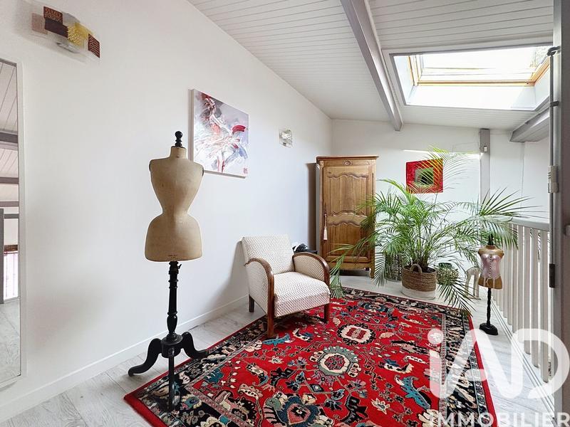 Maison - 97 m² - 4 pièces