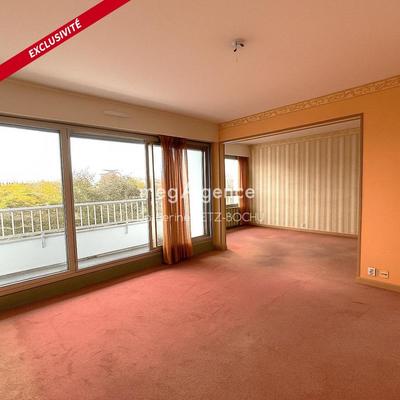 Appartement - 118 m² - 6 pièces