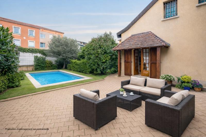 Maison - 167 m² - 5 pièces