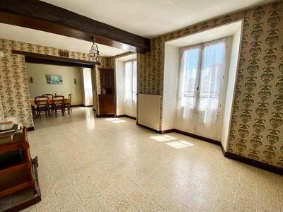 Maison - 108 m² - 4 pièces