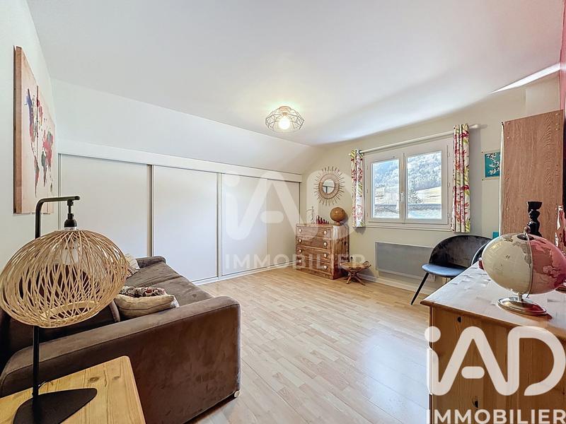 Maison - 138 m² - 5 pièces