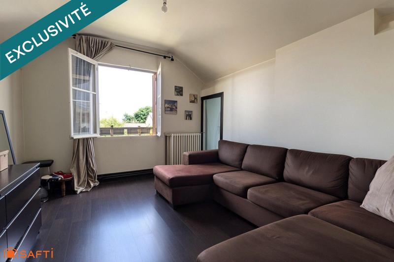 Maison - 87 m² - 6 pièces