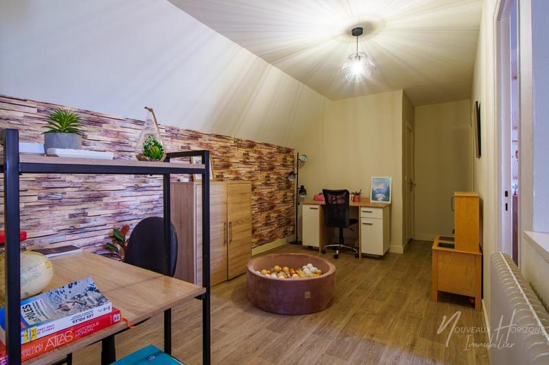 Maison - 108 m² - 5 pièces