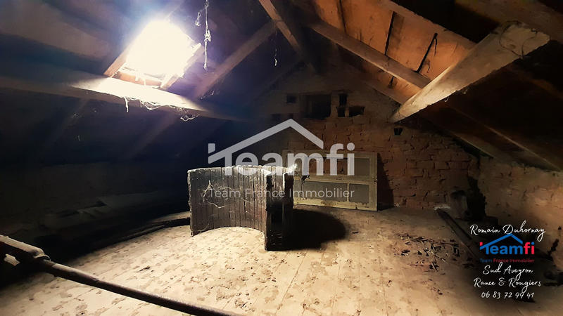 Maison - 143 m² - 11 pièces