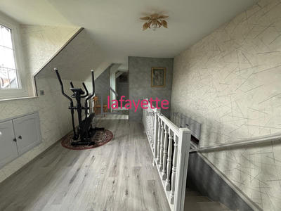 Maison - 153 m² - 5 pièces