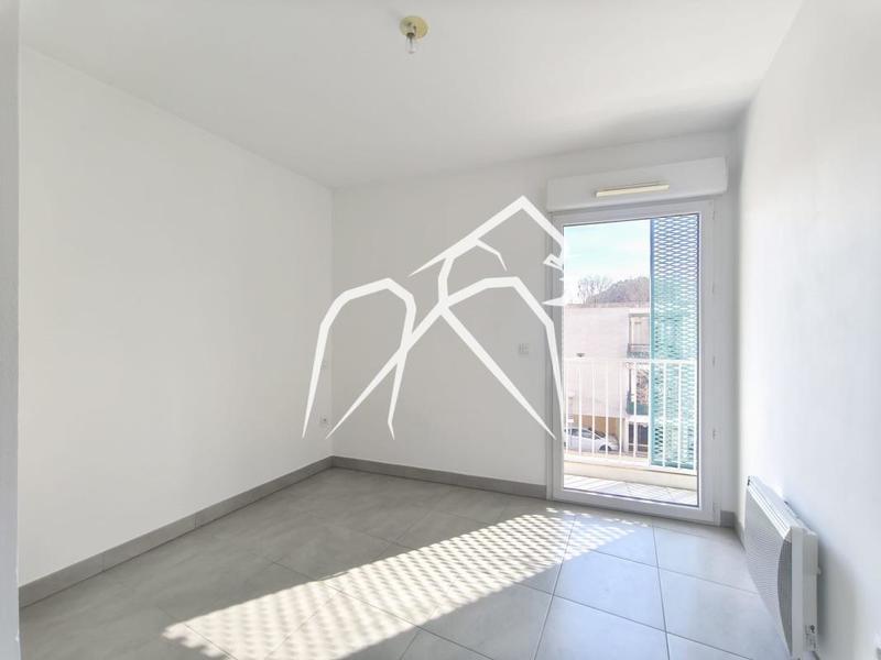 Appartement ancien - 58 m² - 3 pièces