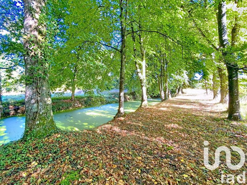 Maison - 219 m² - 6 pièces