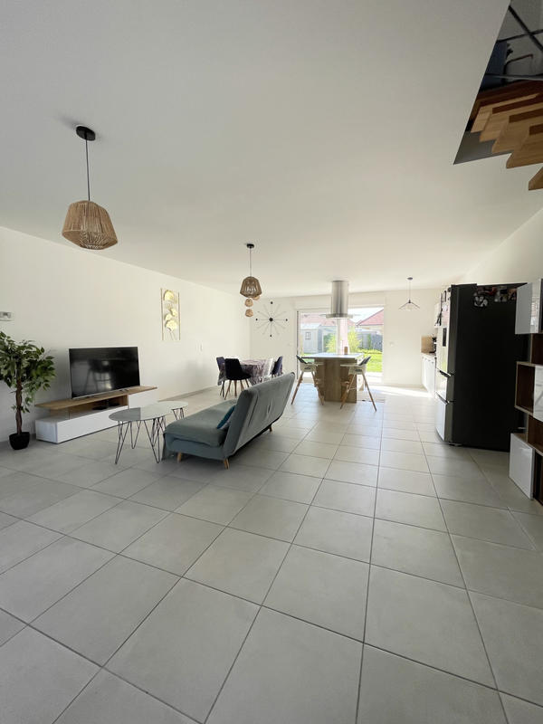 Maison - 125 m² - 6 pièces