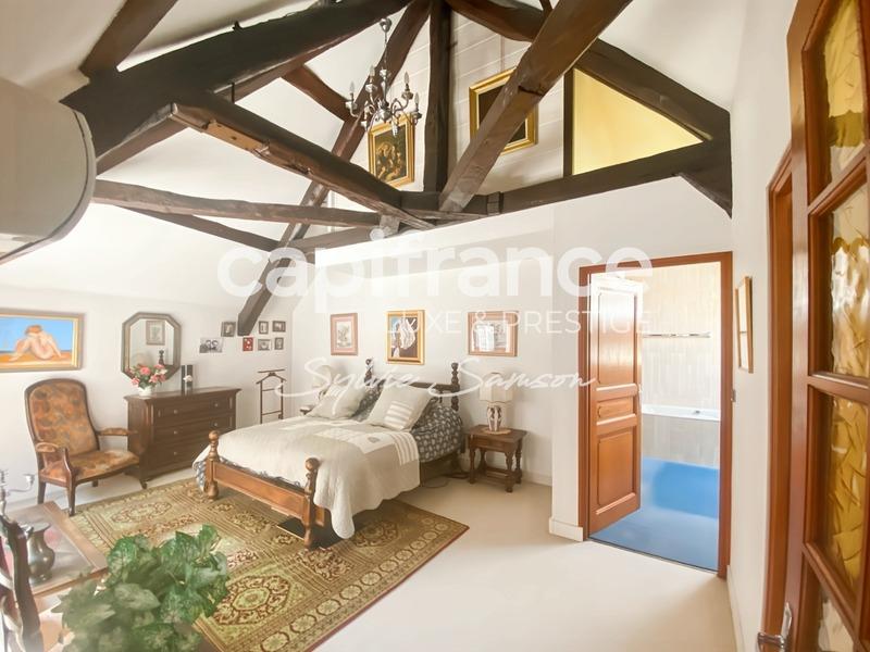 Appartement - 180 m² - 4 pièces