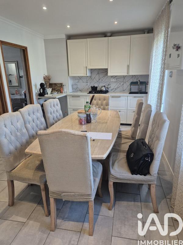 Maison - 140 m² - 7 pièces