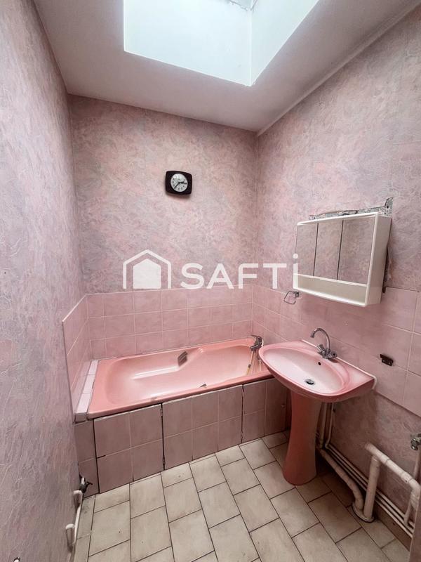 Maison - 87 m² - 4 pièces