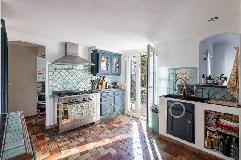 Villa - 195 m² - 8 pièces