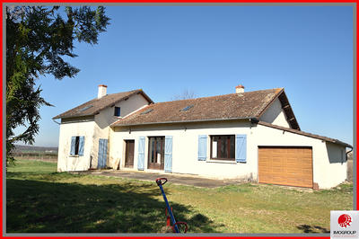 Maison - 148 m² - 8 pièces