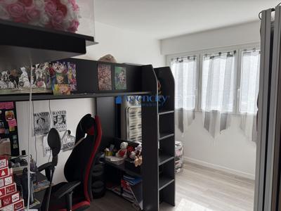 Appartement - 68 m² - 4 pièces