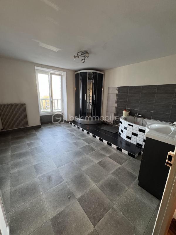 Maison de village - 128 m² - 6 pièces