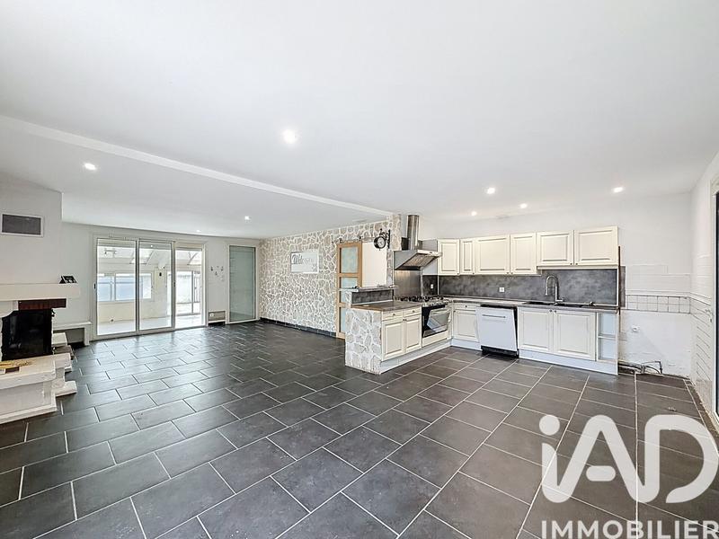 Maison - 158 m² - 5 pièces