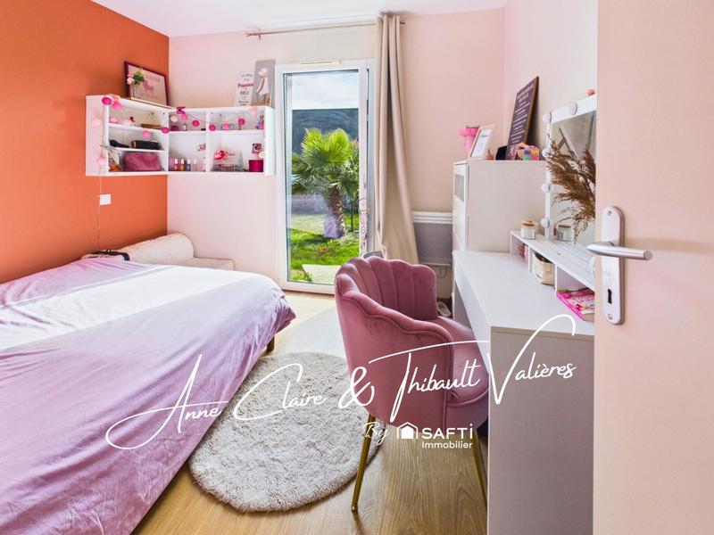 Maison - 97 m² - 7 pièces