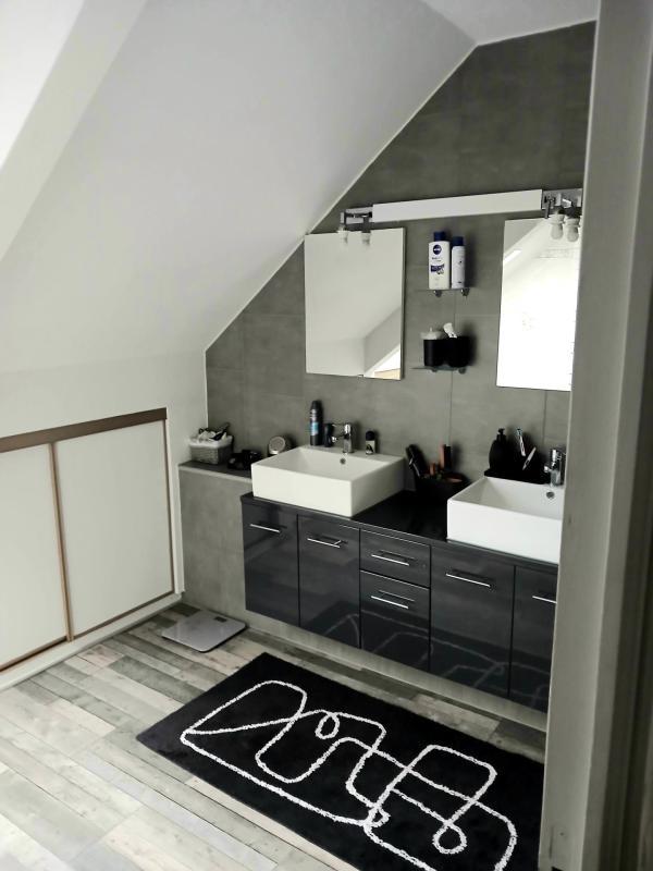 Pavillon - 184 m² - 7 pièces