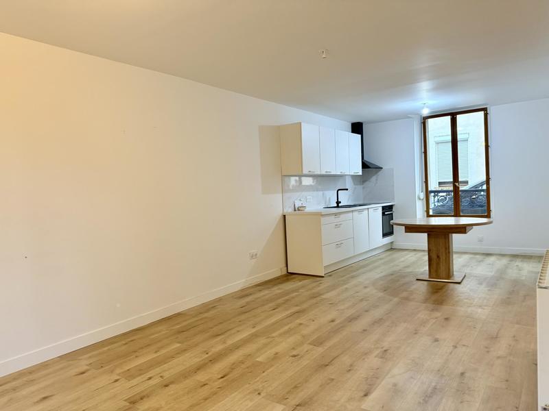 Appartement - 64 m² - 3 pièces