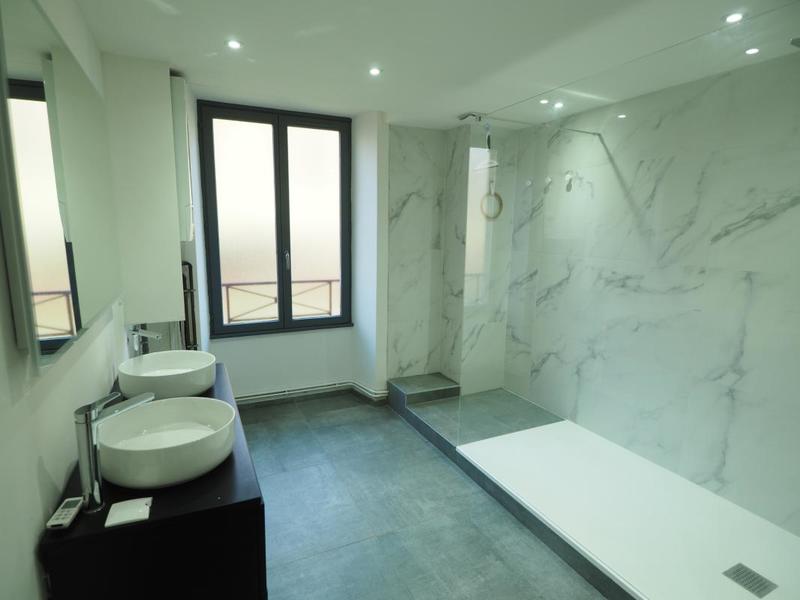 Appartement - 126 m² - 5 pièces