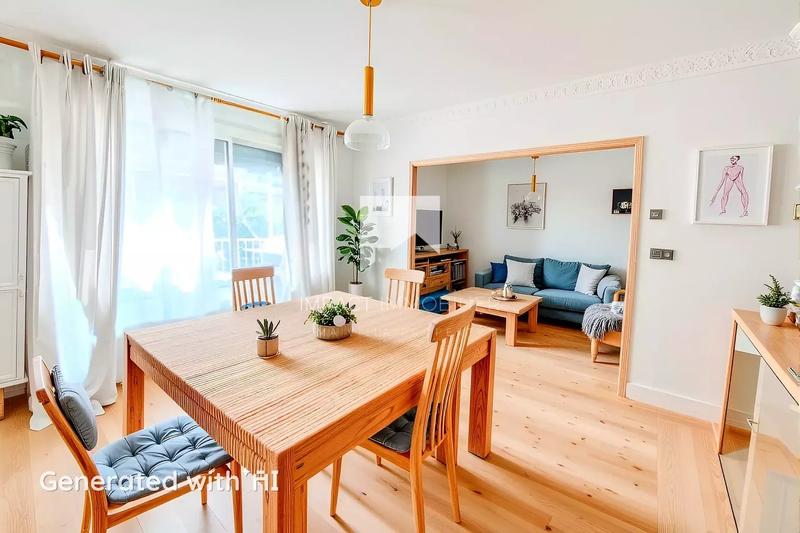 Appartement - 83 m² - 5 pièces