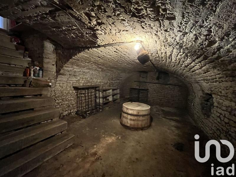 Maison - 207 m² - 1 pièce