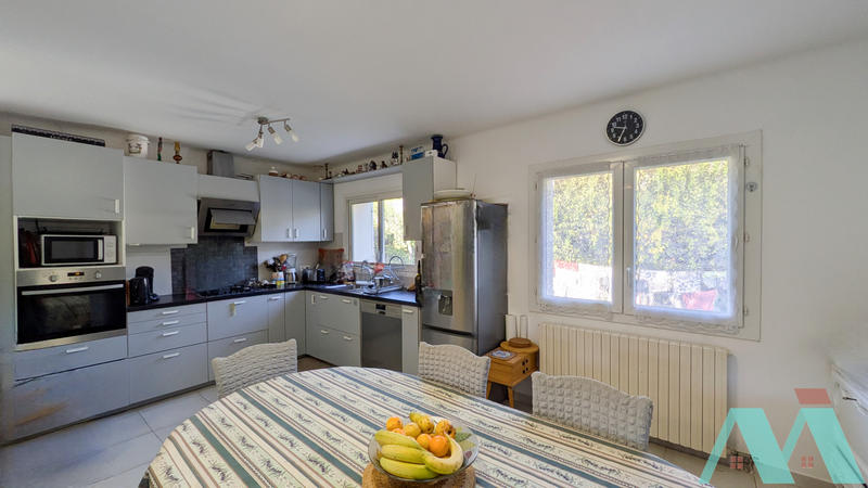 Maison - 84 m² - 4 pièces