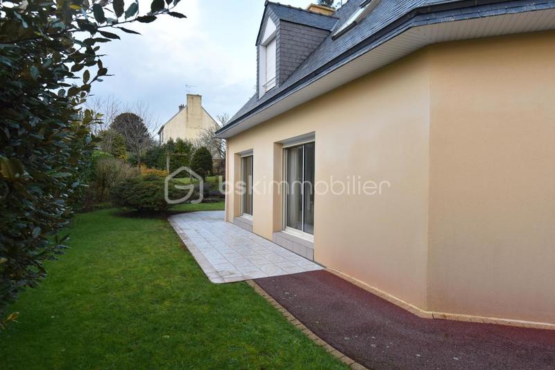 Maison - 167 m² - 6 pièces