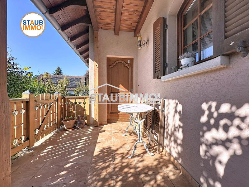 Maison - 95 m² - 5 pièces