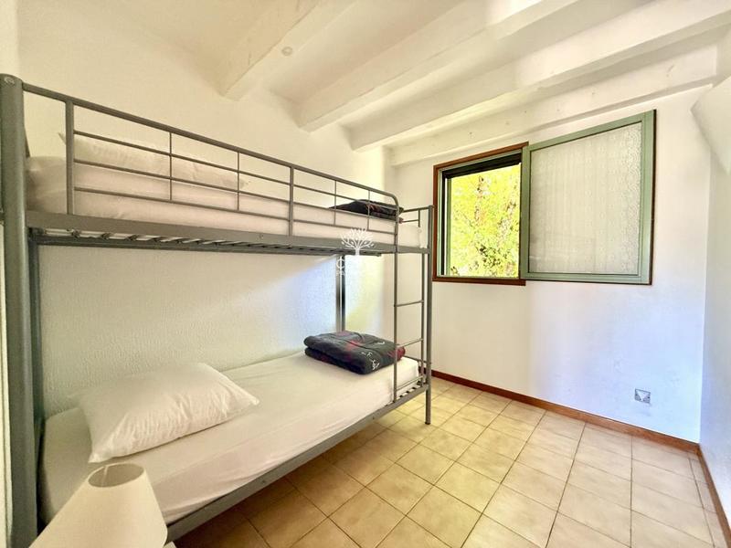 Villa - 185 m² - 15 pièces