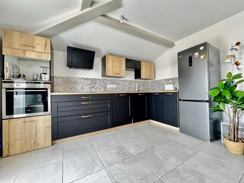 Appartement - 60 m² - 3 pièces