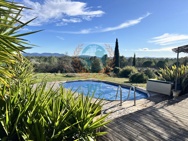 Villa - 150 m² - 5 pièces