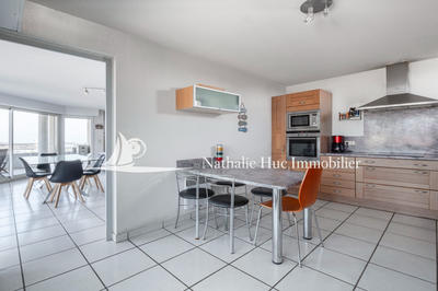 Appartement - 125 m² - 5 pièces