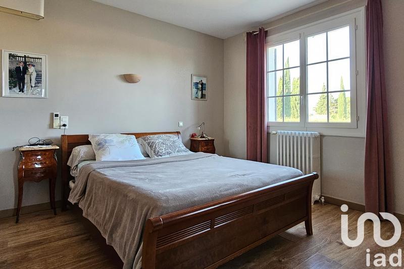 Maison - 220 m² - 9 pièces