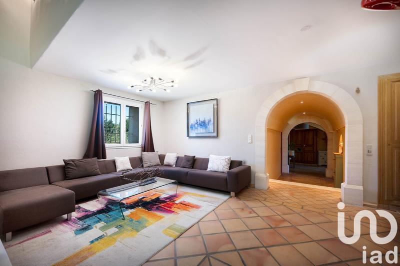 Maison - 385 m² - 7 pièces