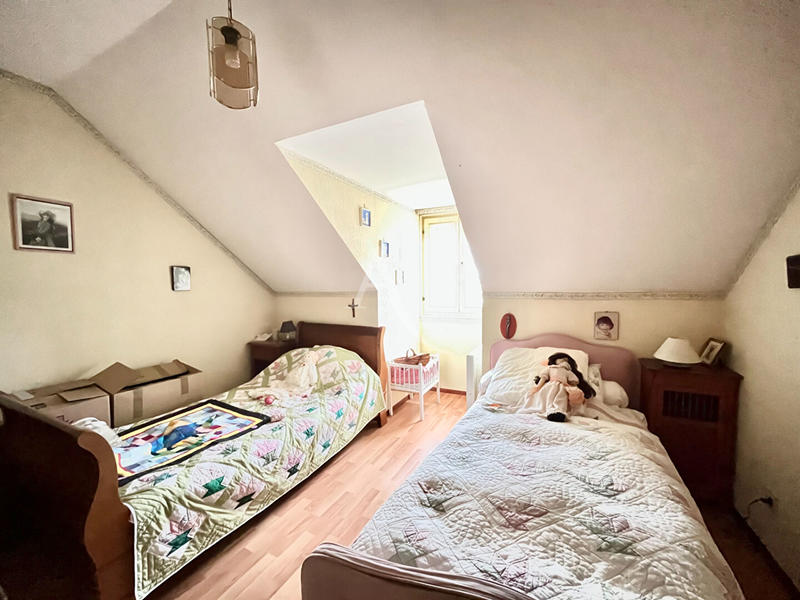 Maison - 135 m² - 8 pièces