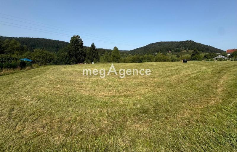 Terrain constructible - 1 949 m²