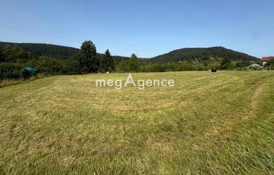 Terrain constructible - 1 949 m²