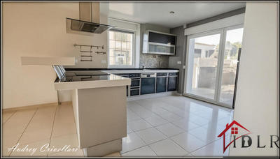 Maison - 133 m² - 6 pièces