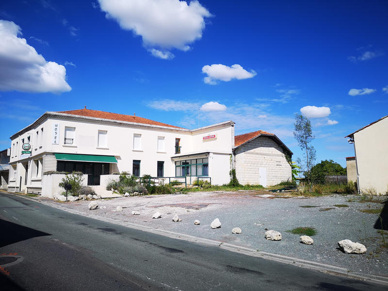 Immeuble - 650 m² - 16 pièces