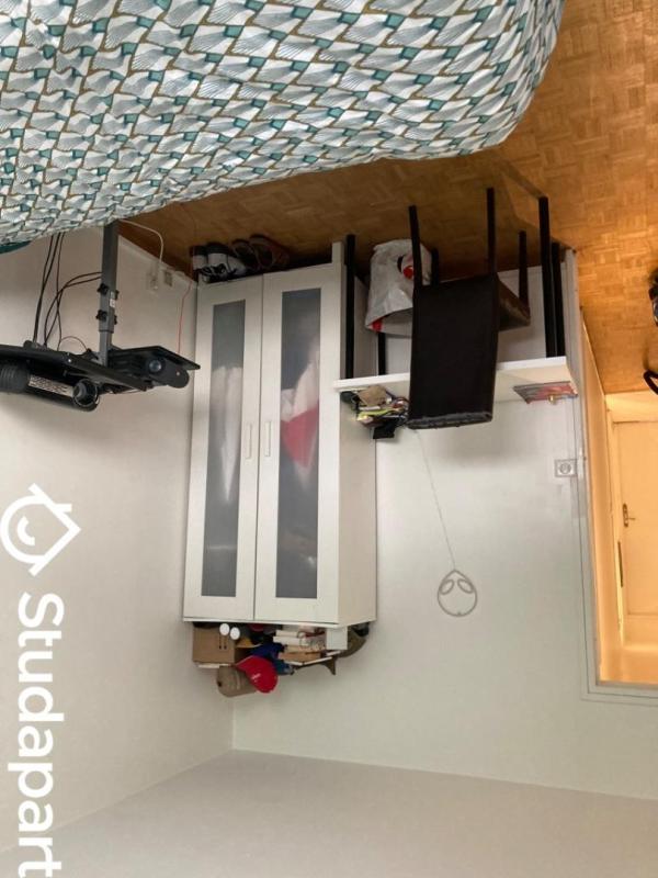 Chambre - 12 m² - 1 pièce