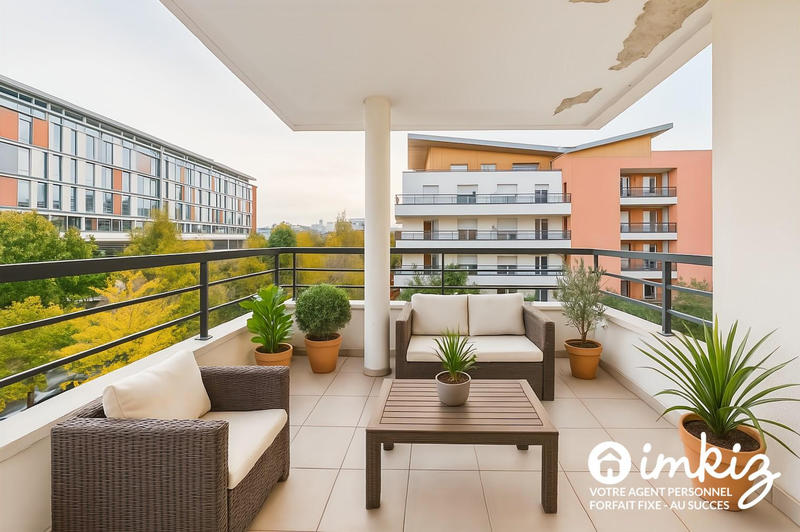 Appartement - 90 m² - 4 pièces