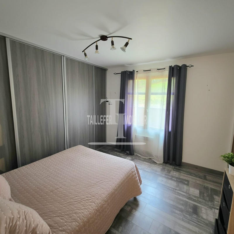 Maison - 150 m² - 7 pièces