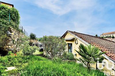 Appartement - 94 m² - 4 pièces