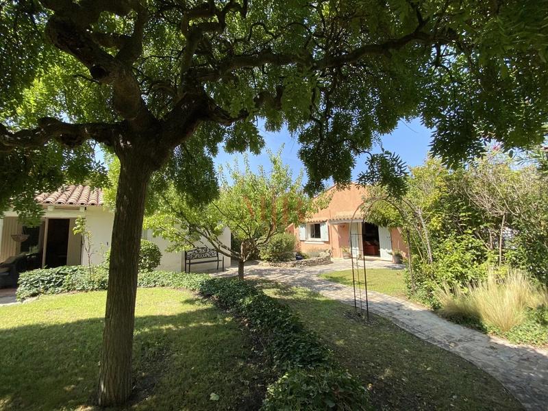 Villa - 210 m² - 7 pièces