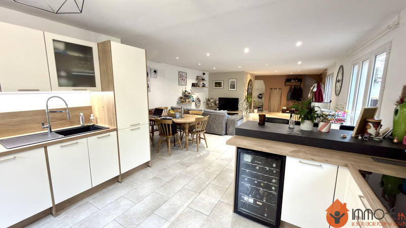 Maison - 150 m² - 6 pièces