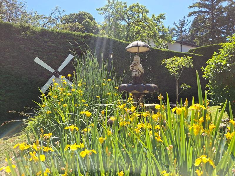 Maison - 260 m² - 6 pièces