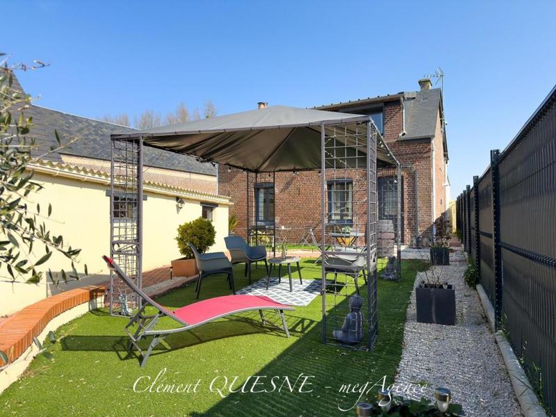 Maison - 121 m² - 4 pièces