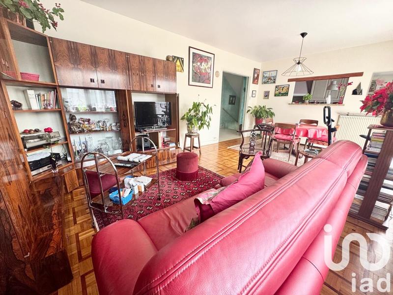 Maison - 186 m² - 7 pièces