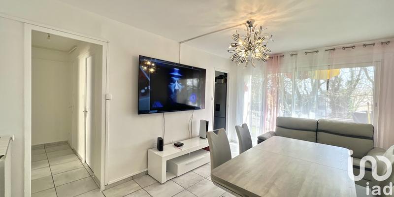 Appartement - 95 m² - 6 pièces